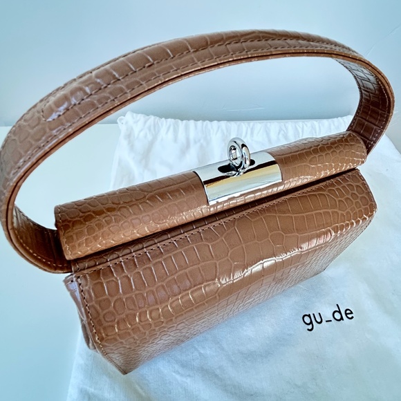 gu_de Mikly purse - Picture 2 of 7